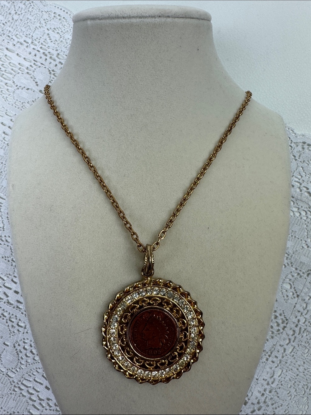 1905 Vintage Indian penny coin gold Tone Pendant Necklace with Crystal